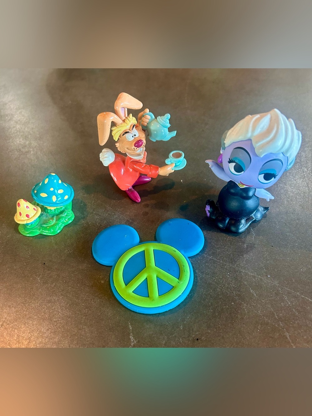 Disney Mini Figure & Magnet Lot Ursula March Hare